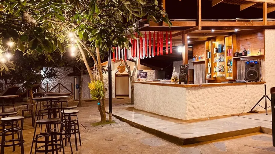 Hanaca Bar